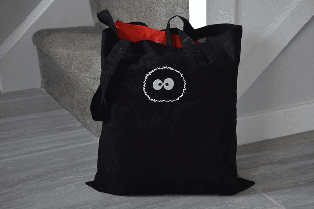 Soot Pompom Ball